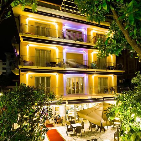 Hotel Villa Delibera Varazze Exterior foto