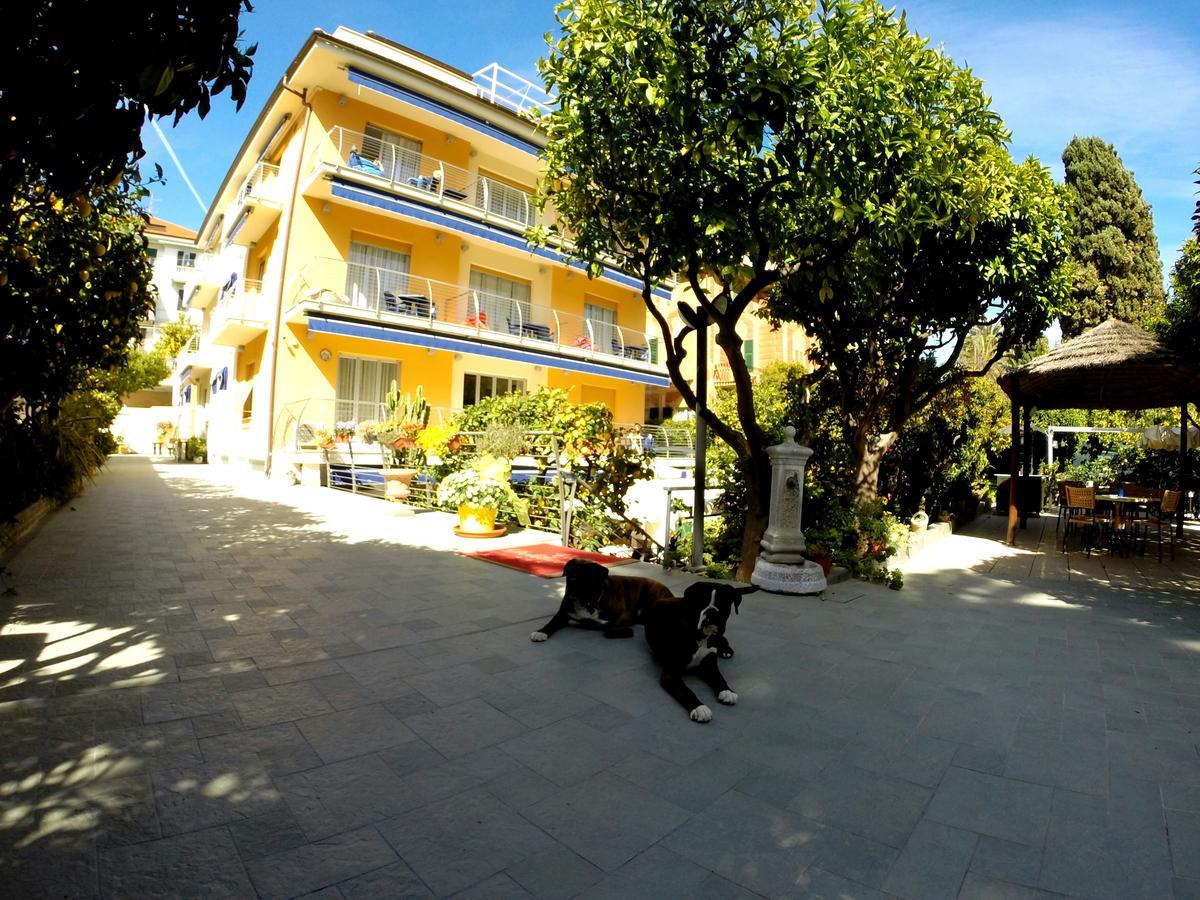 Hotel Villa Delibera Varazze Exterior foto