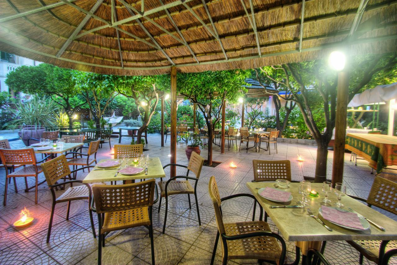 Hotel Villa Delibera Varazze Exterior foto