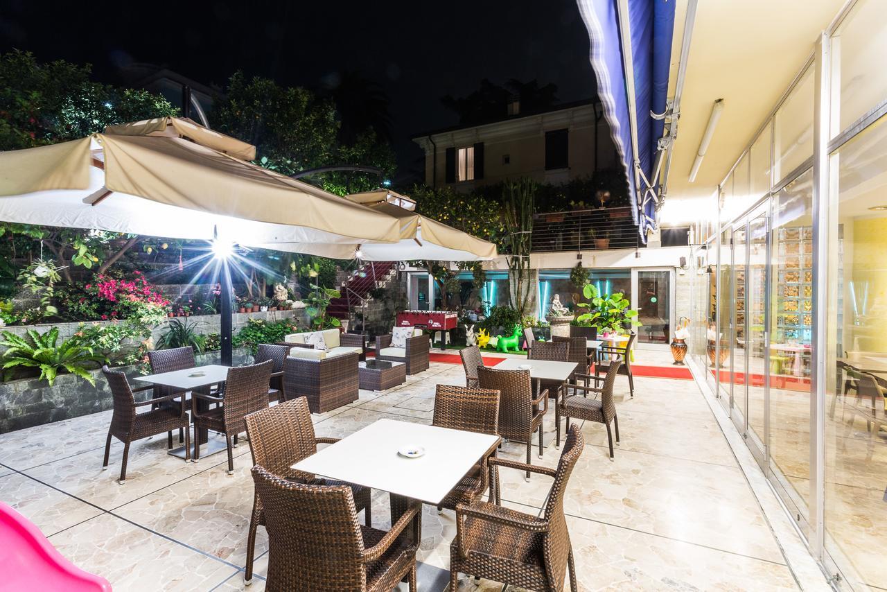 Hotel Villa Delibera Varazze Exterior foto