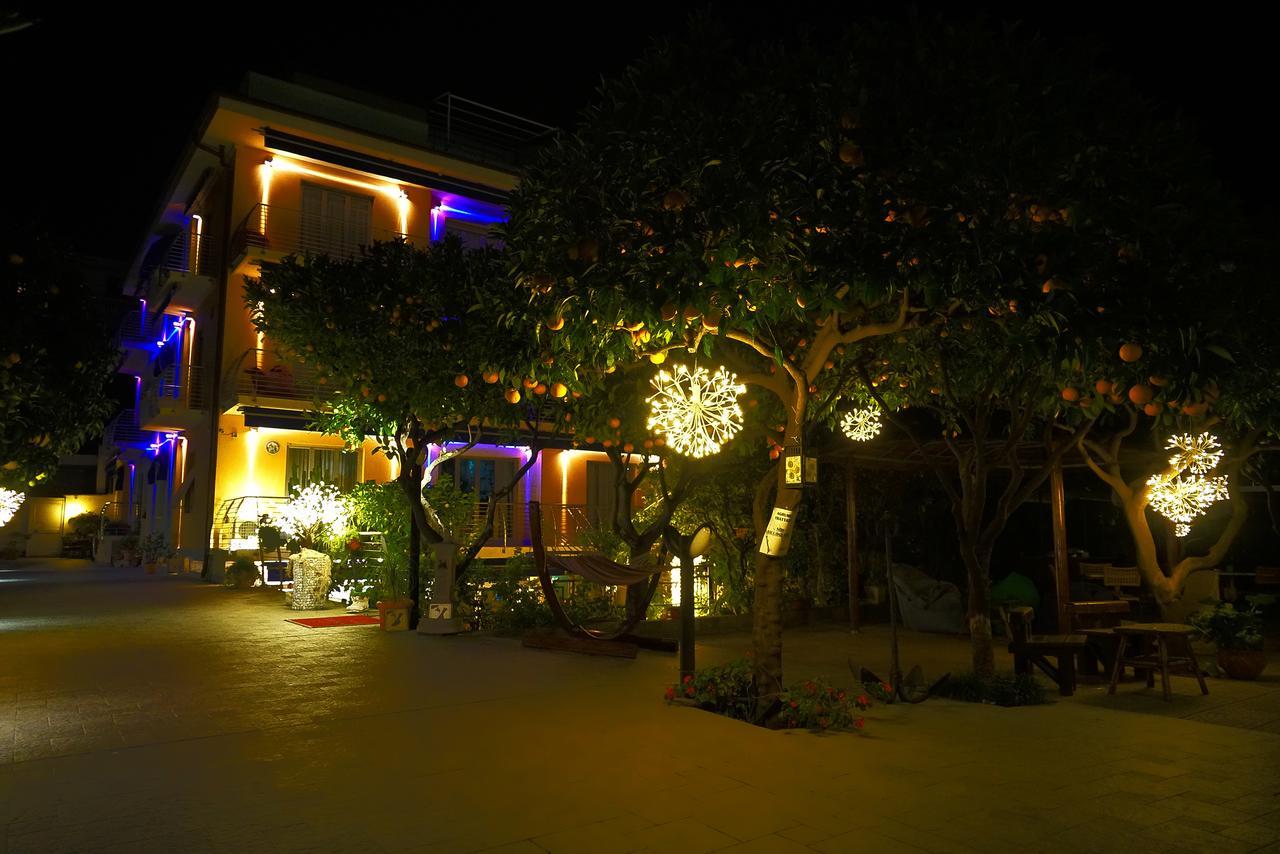 Hotel Villa Delibera Varazze Exterior foto