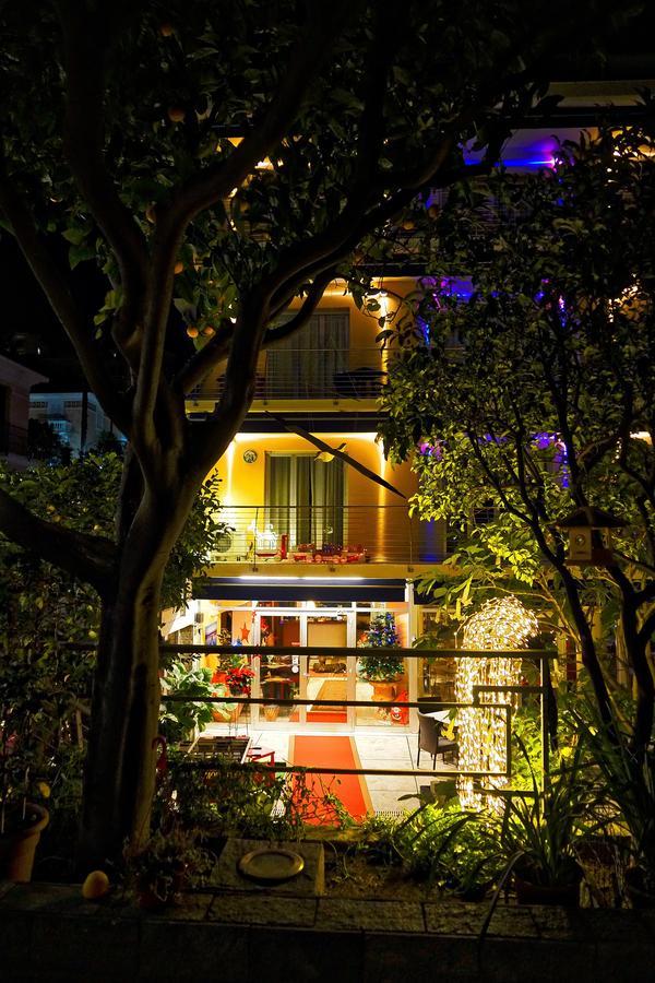 Hotel Villa Delibera Varazze Exterior foto
